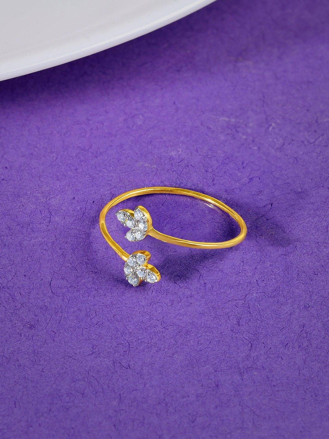 GIVA 14 Kt Gold Leafy Splendor Ring With 0.11 Carat Lab Grown Diamond-0.965789474 gms