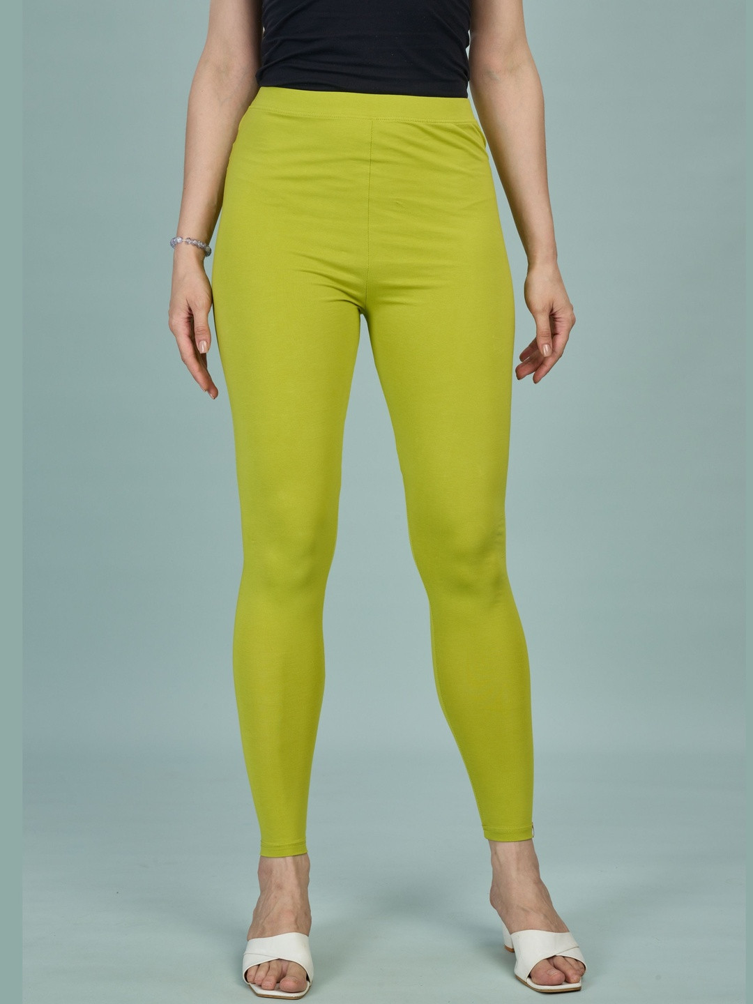 URBAN TRENDING Women Solid Cotton Mid-Rise Ankle Length Leggings