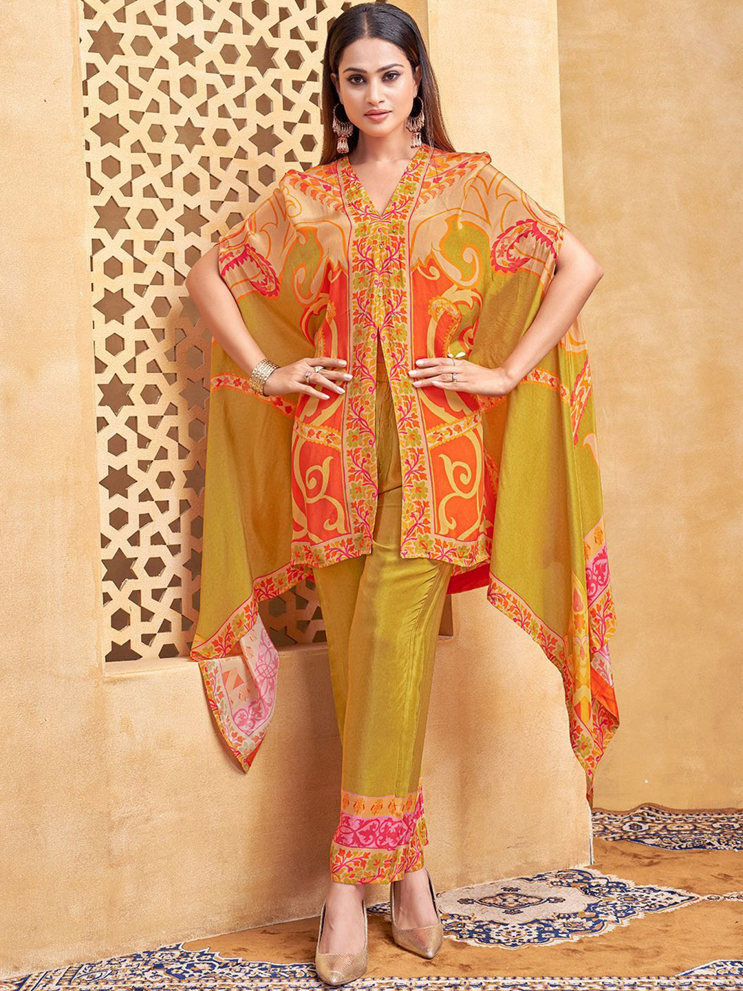 Kaftanize Women Printed Asymmetrical Tunic & Trousers