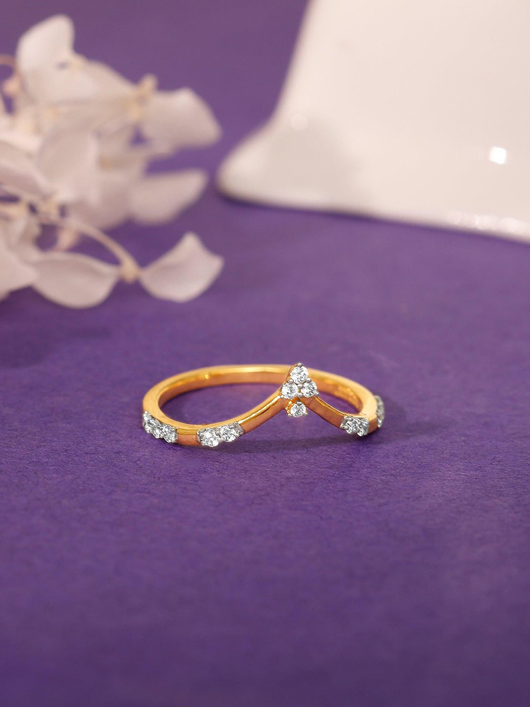 GIVA 18Kt Gold Nora Vanki Ring With 0.17 Carat Lab Grown Diamond-1.78 gms