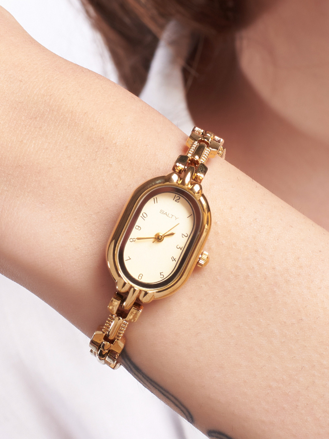 SALTY Girls Bracelet Style Straps Analogue Watch WT-S-0025-G-G