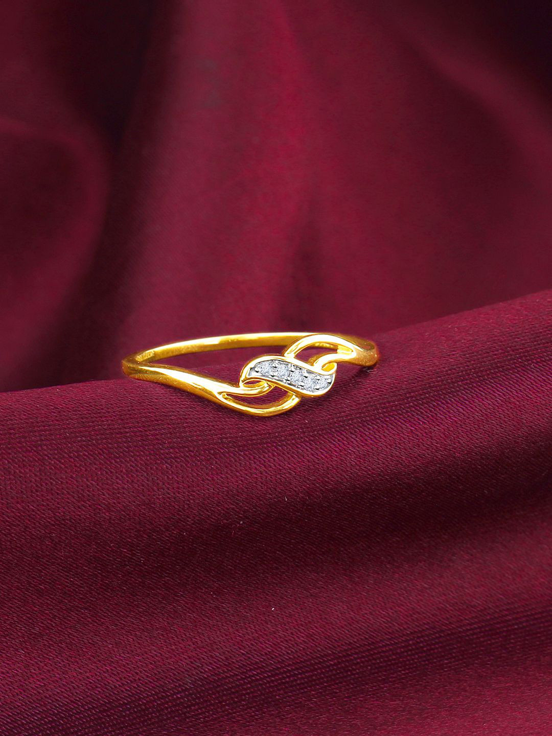 GIVA 18K Yellow Gold Graceful Allure Diamond Ring, Fixed Size, Indian-1.66 gms