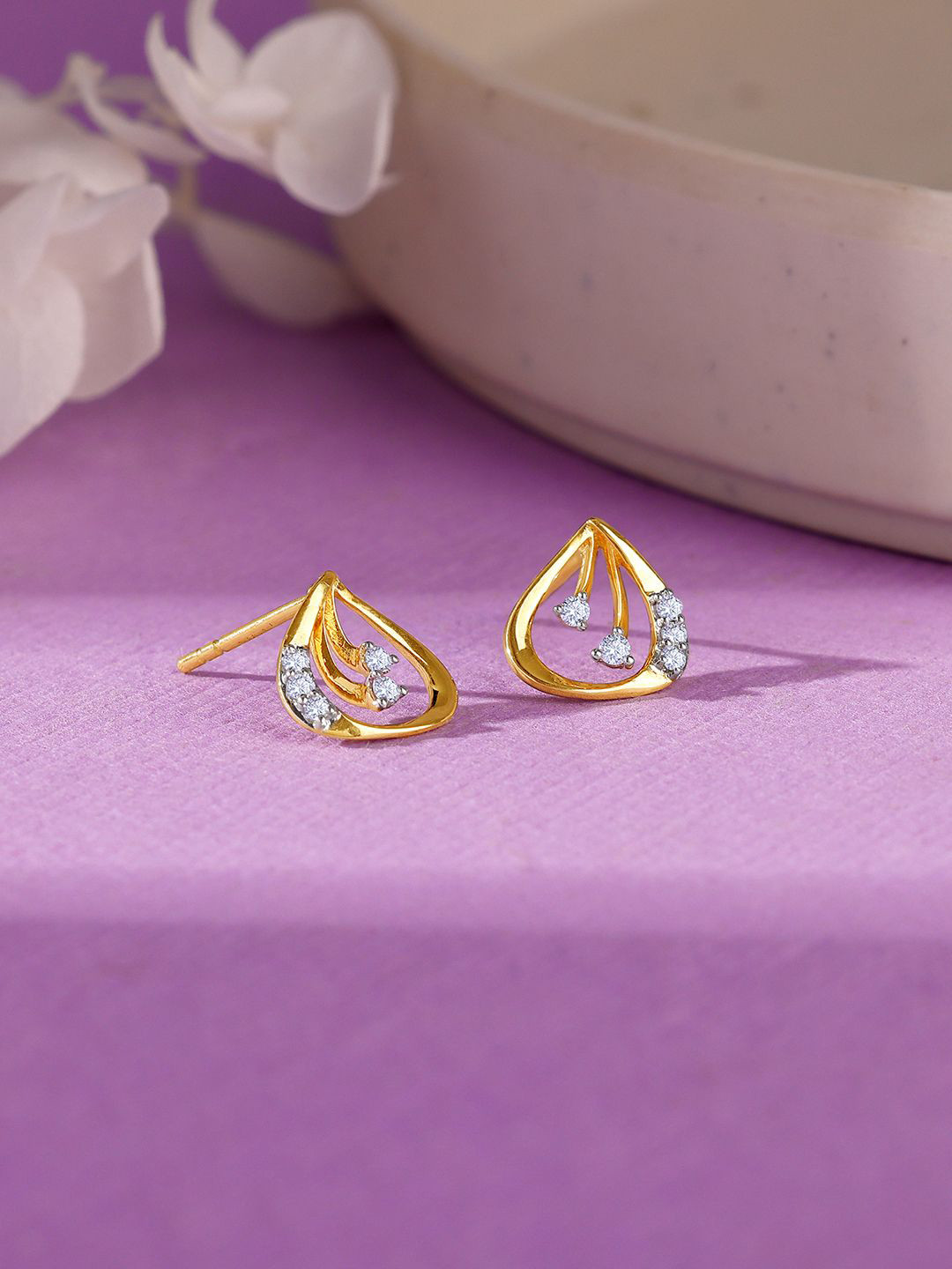 GIVA Women 14KT Gutsy Diamond Earrings-1.134 gms