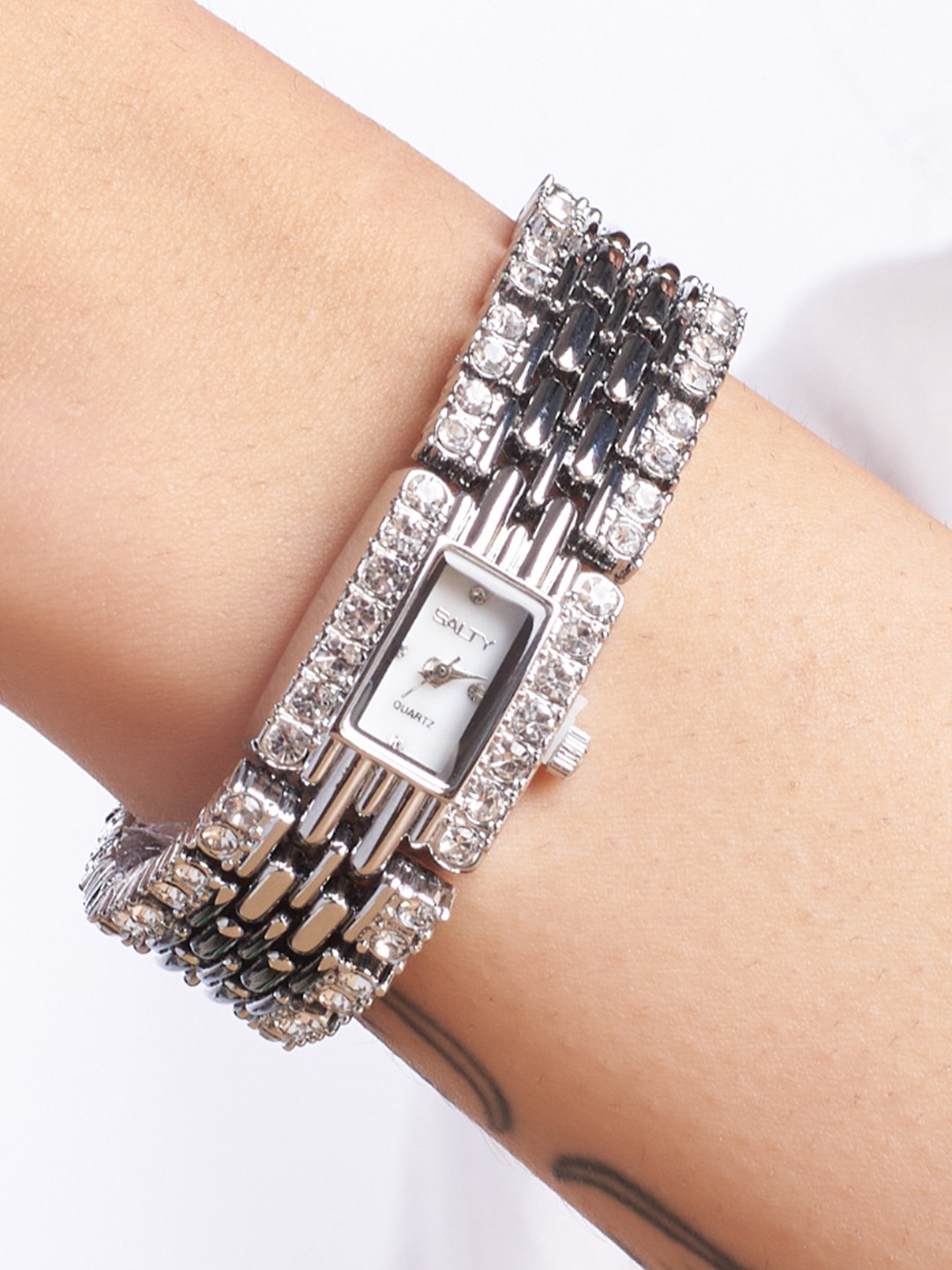 SALTY Women Royale Quartz Timepiece WatchWT-S-0017-S-WH