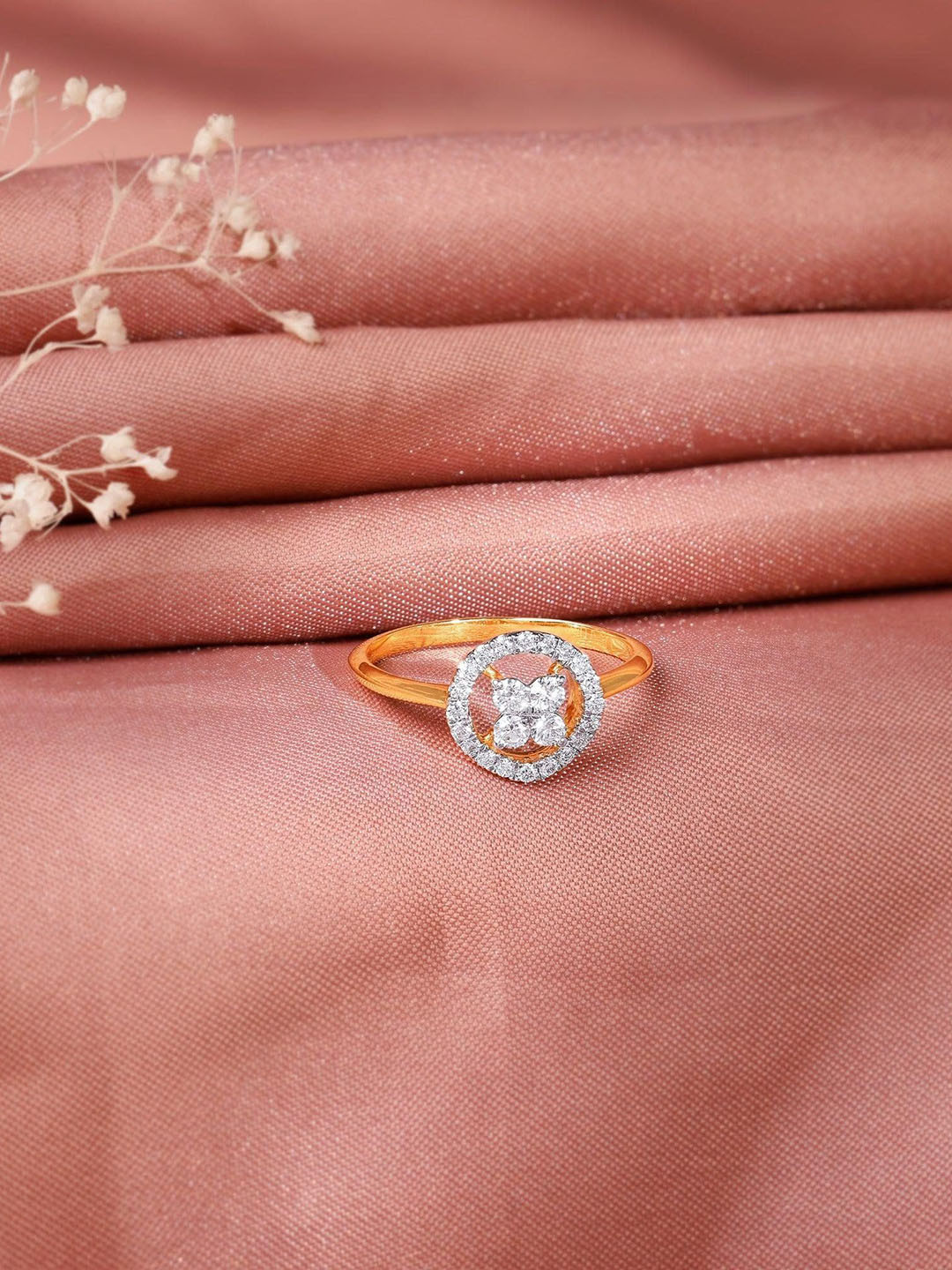 GIVA Women Gold Plumeria Halo Diamond Ring-1.808 gms