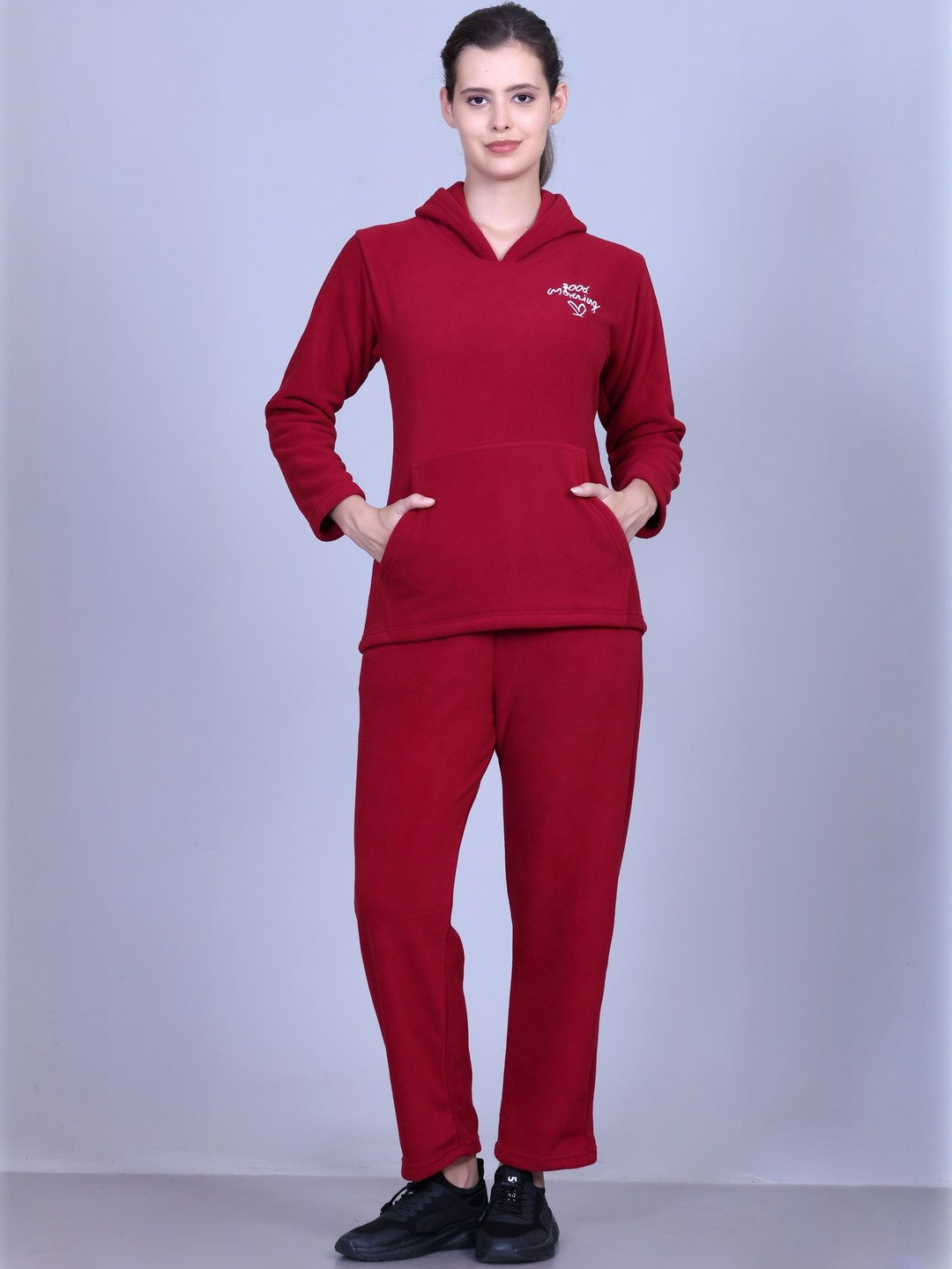 TRUDO Women Solid Heavy Winter Hooded Night suit