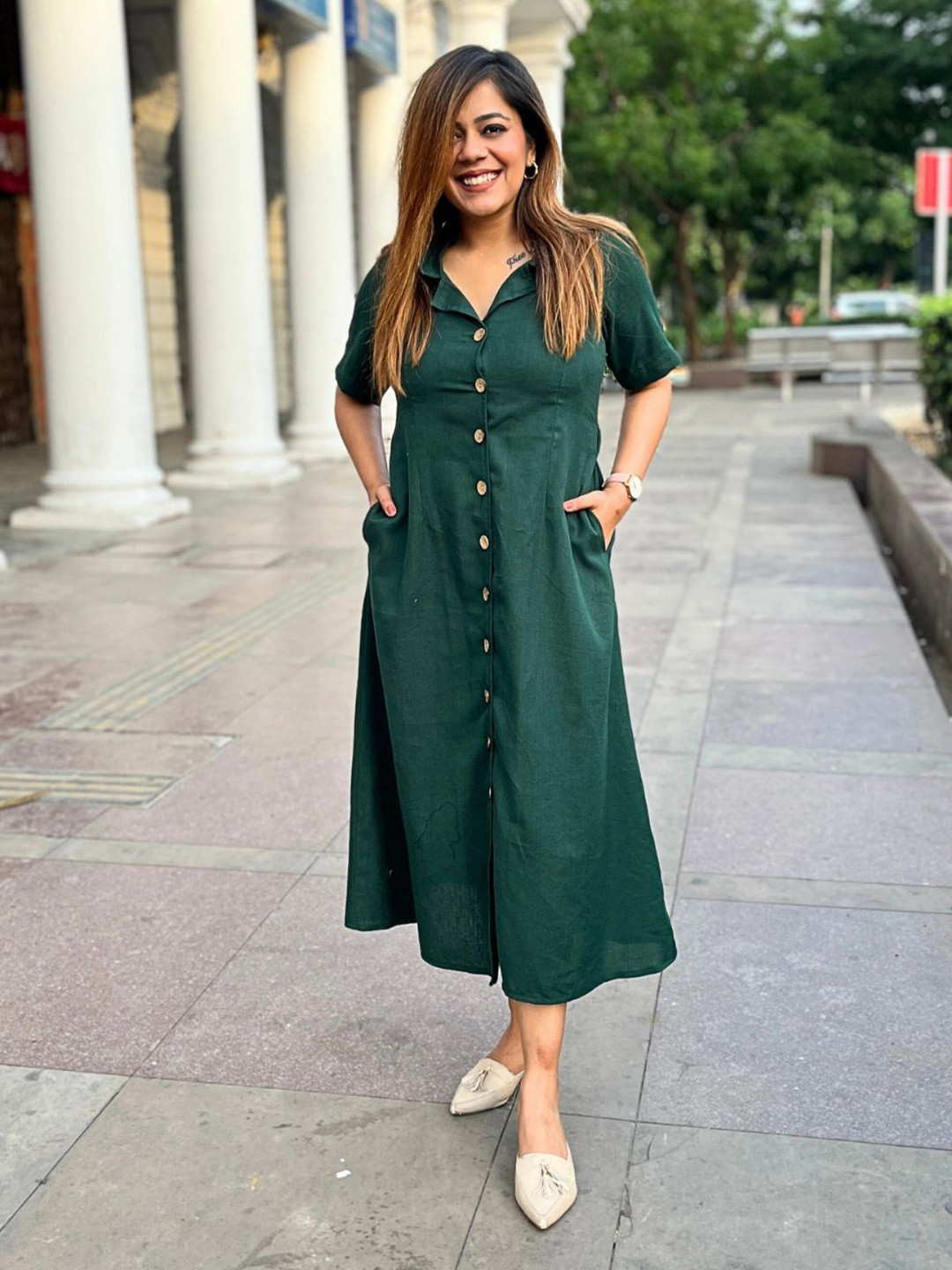 The Svaya Shirt Midi Dress
