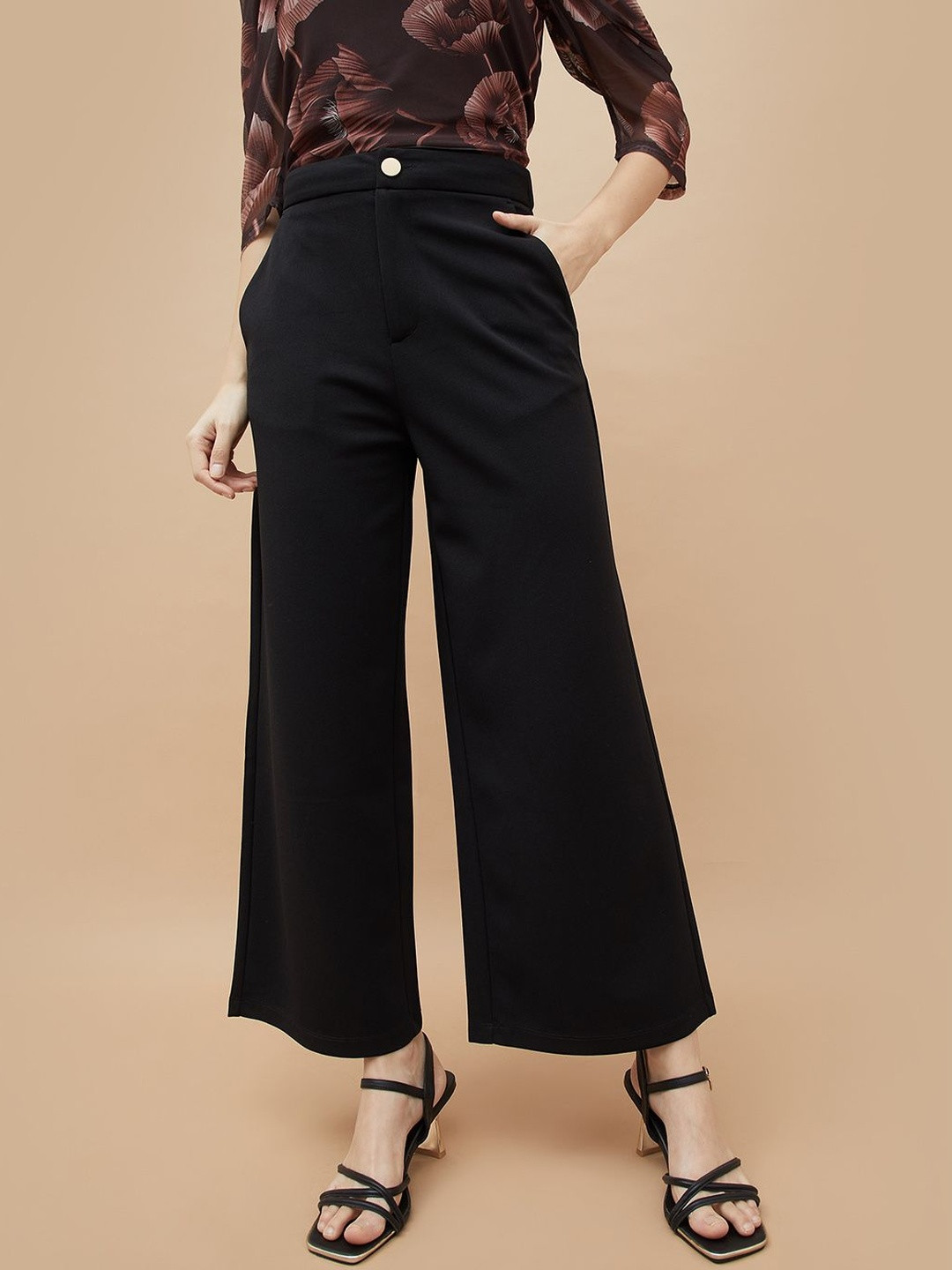 CODE by Lifestyle Women Mid-Rise Wide Leg Cropped Parallel Trousers