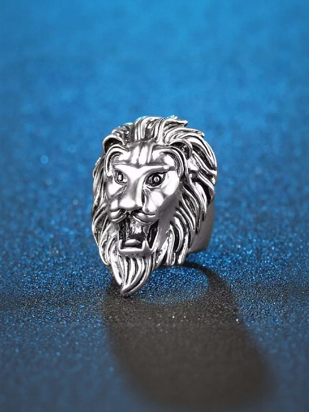 Teeragaj Intricate Lion Finger Ring