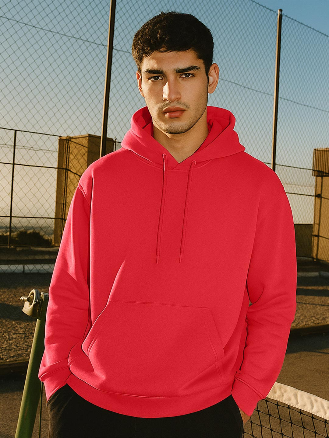 VEIRDO Men Red Soild Cotton Fleece Regular Fit Hooded Pullover Sweatshirt