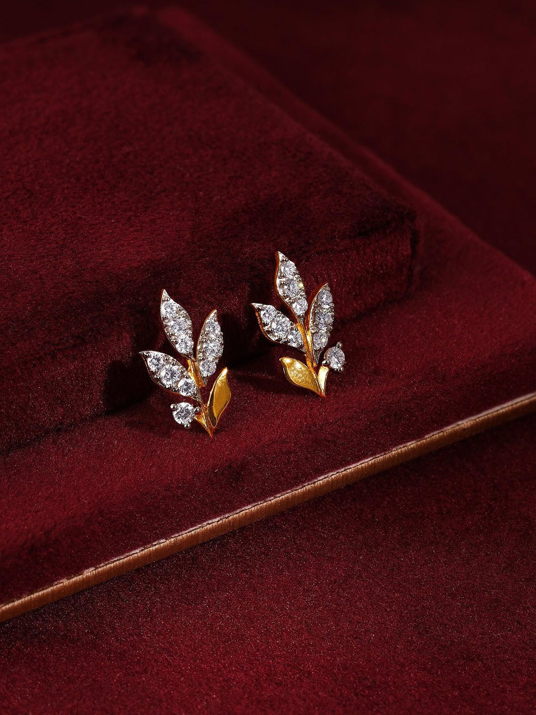 GIVA Women 18KT Gold Sylvaine Leaf Lab Grown Diamond Earrings-2.276 gms