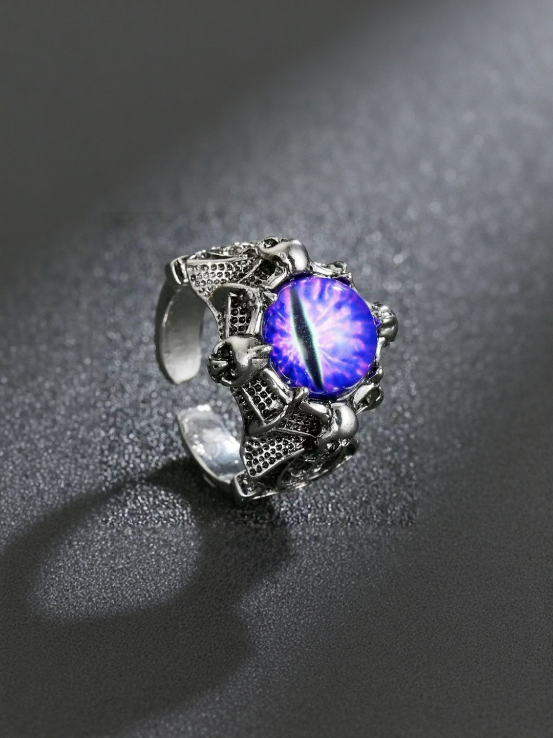 Teeragaj Eye Detail Adjustable Finger Ring