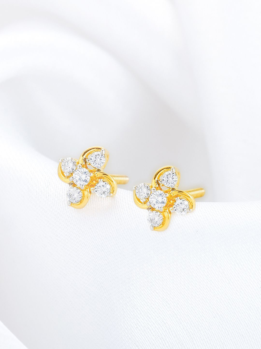 GIVA 14K Yellow Gold Floral Dream Diamond Earrings-0.735 gms