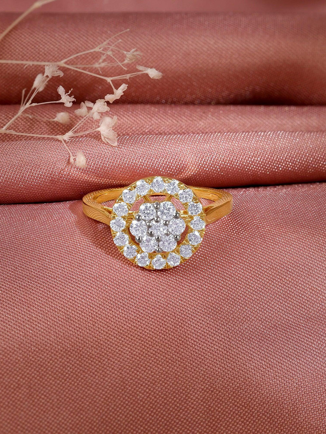 GIVA Women Gold Aurora Halo Lab Grown Diamond Ring-3.026 gms