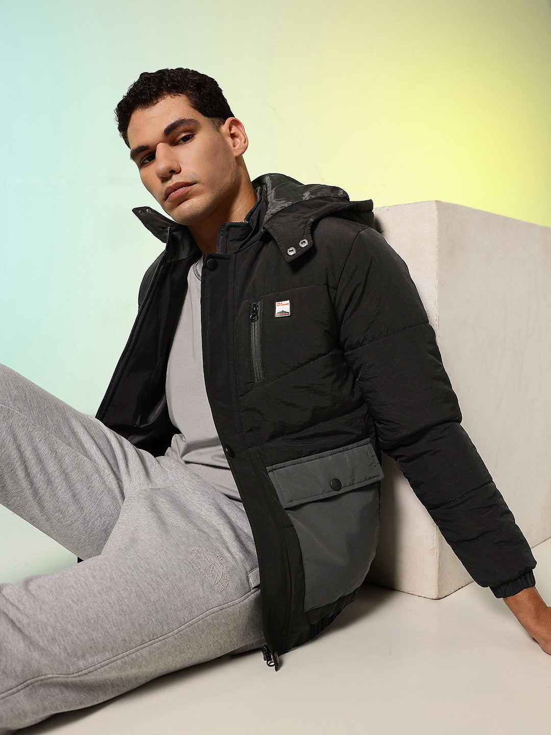 HRX by Hrithik Roshan Detachable Hood Outdoor Puffer Jacket