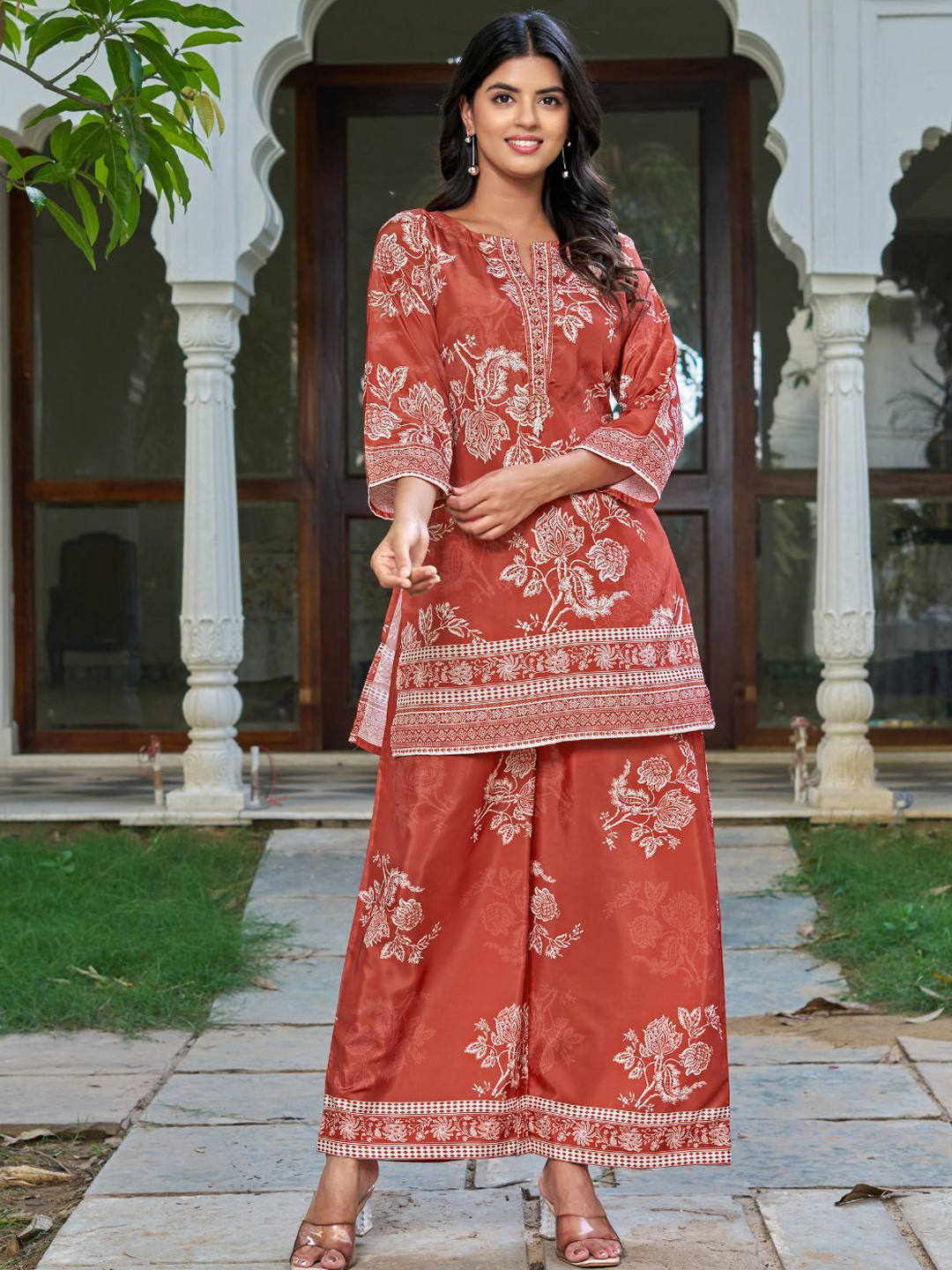 Kaftanize Printed Embellished Tunic With Palazzos Co-Ords