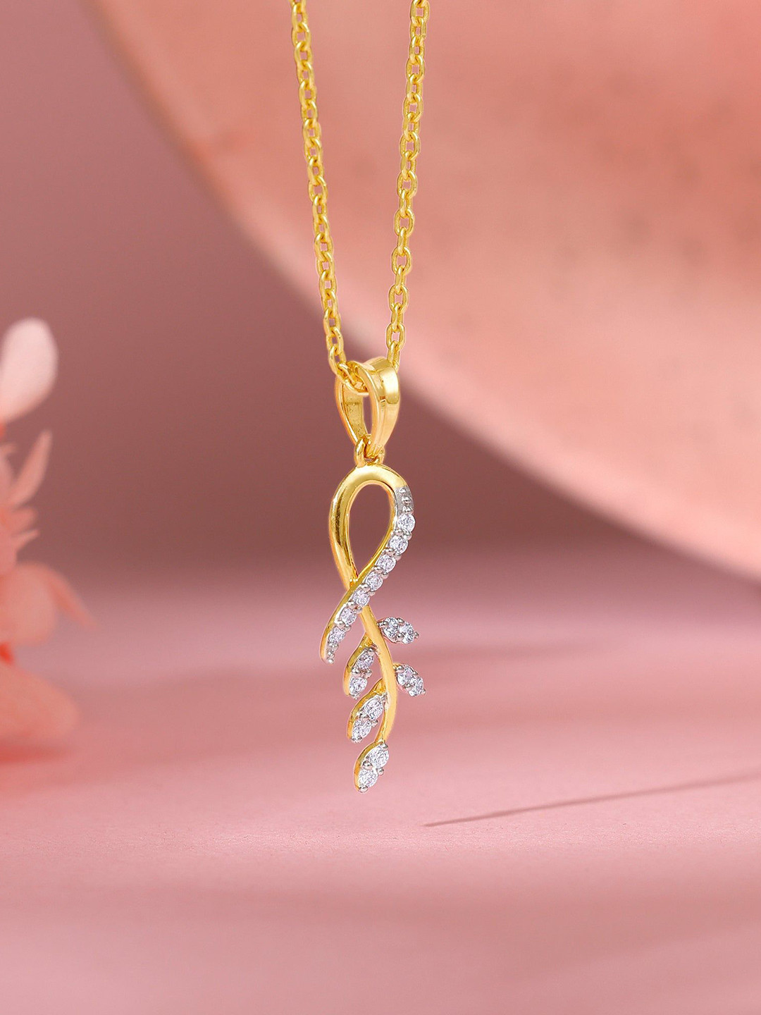GIVA Women 18 Kt Gold Breathtaking Leaf Diamond Pendant-1.155 gms