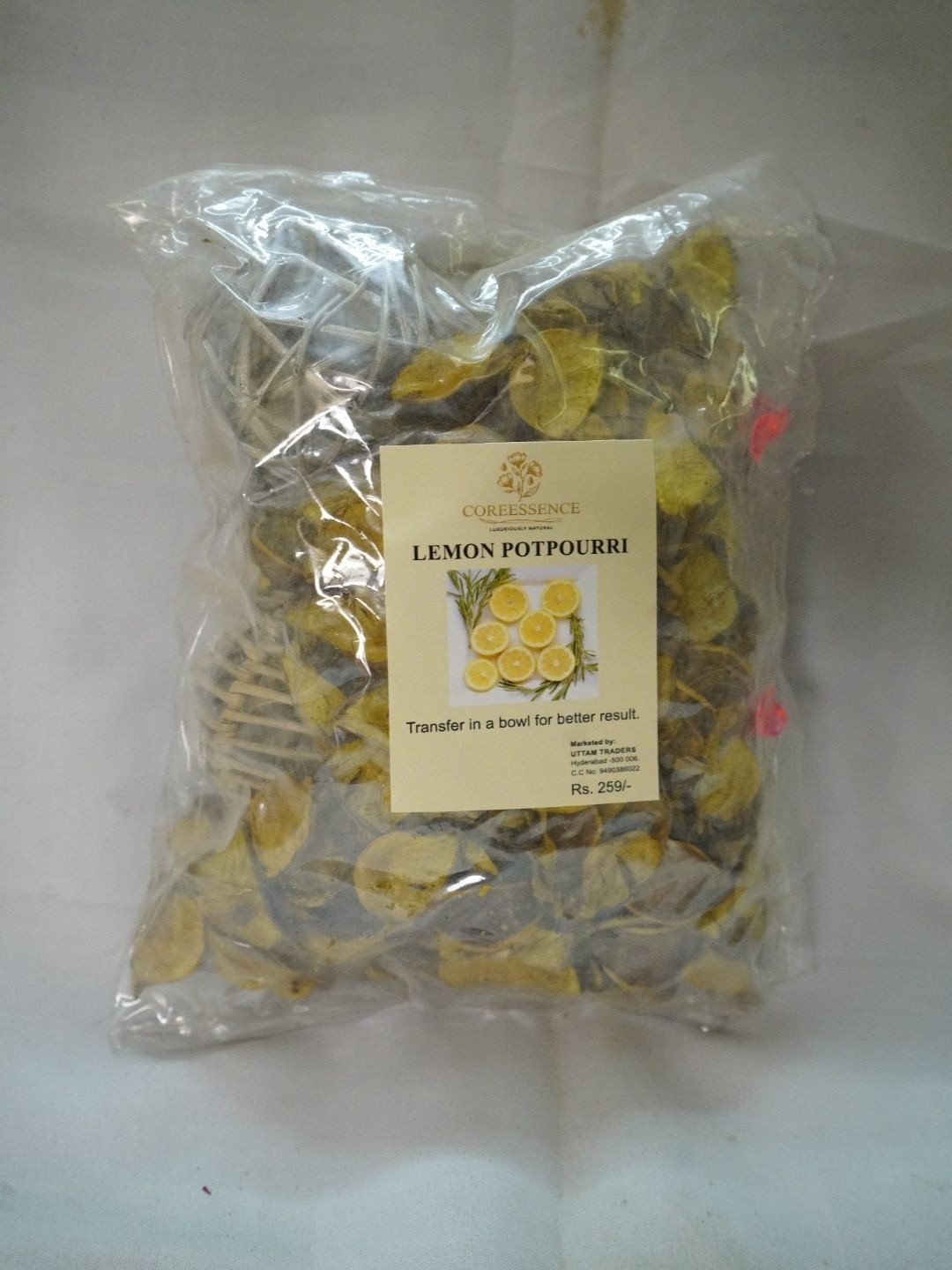 Coreessence Yellow Textured Lemon Potpourri