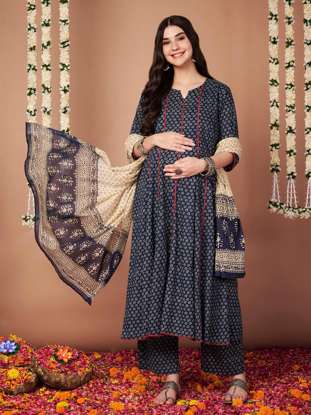 Secret Wish Ethnic Motifs Printed Cotton A-Line Maternity Kurta with Trousers & Dupatta