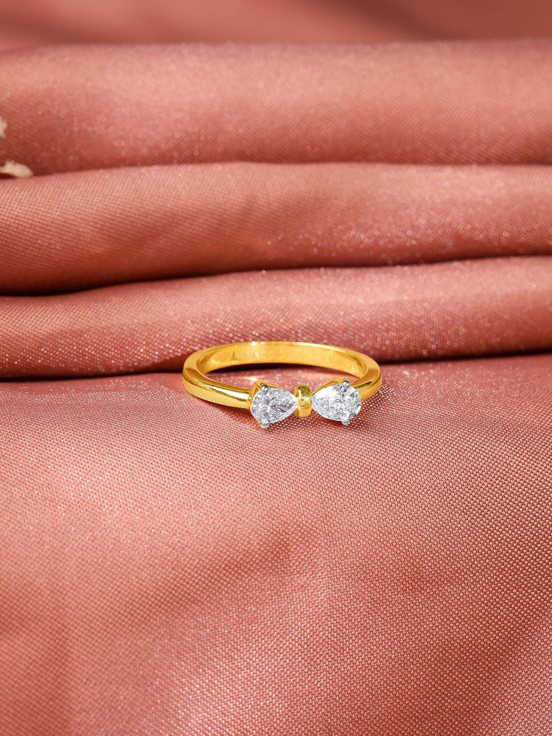 GIVA Women Gold Cute Bow Diamond Ring-2.114 gms