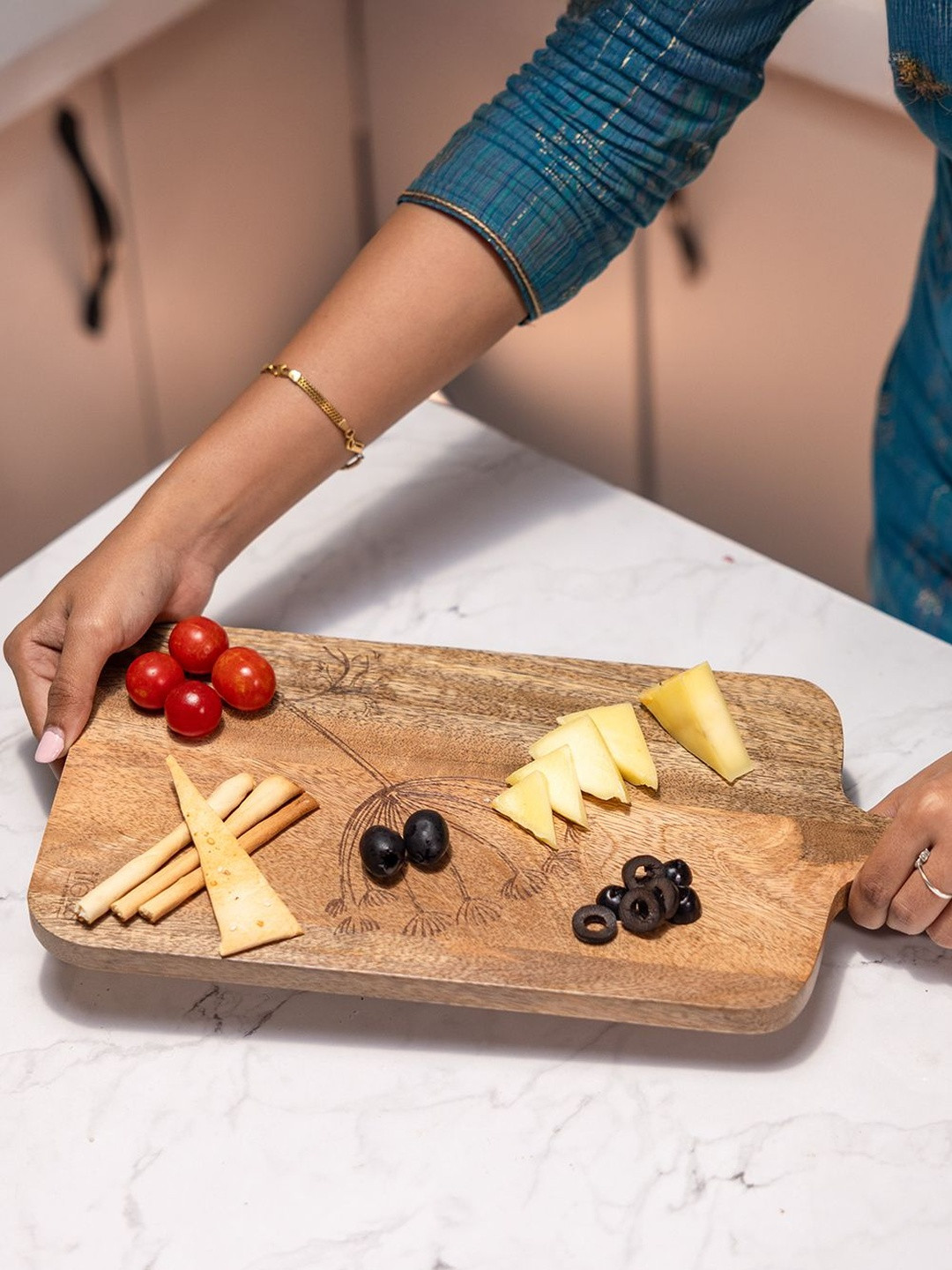 Ireka Homes Cutopia Mango Brown Wooden Chopping Board