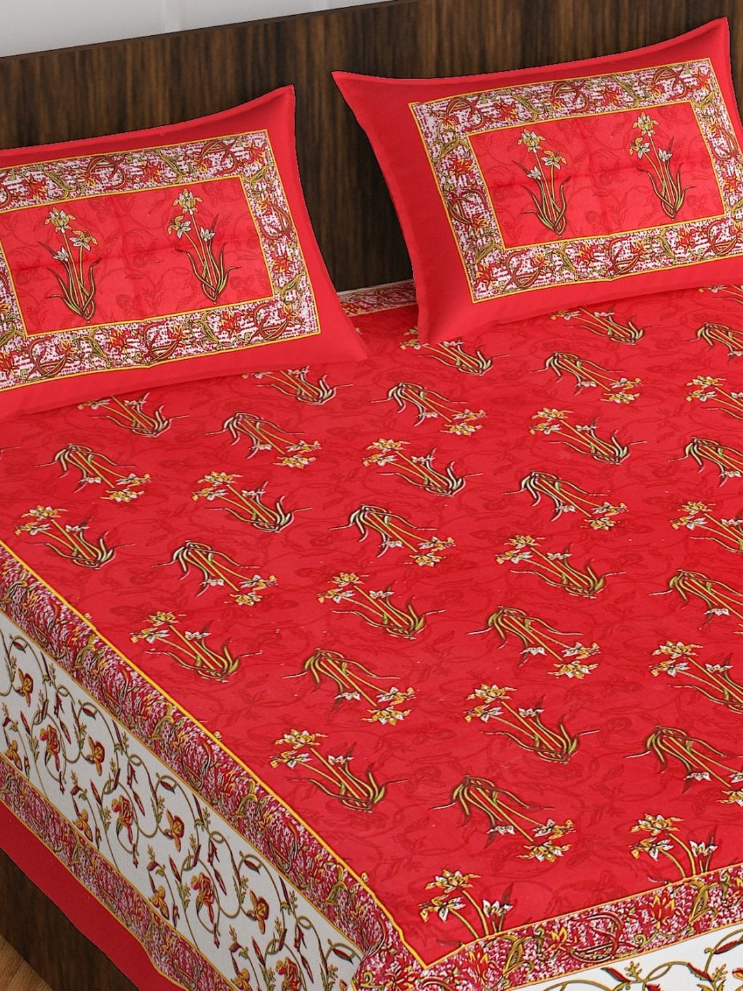 RRW Red Floral 180 TC King Bedsheet with 2 Pillow Covers