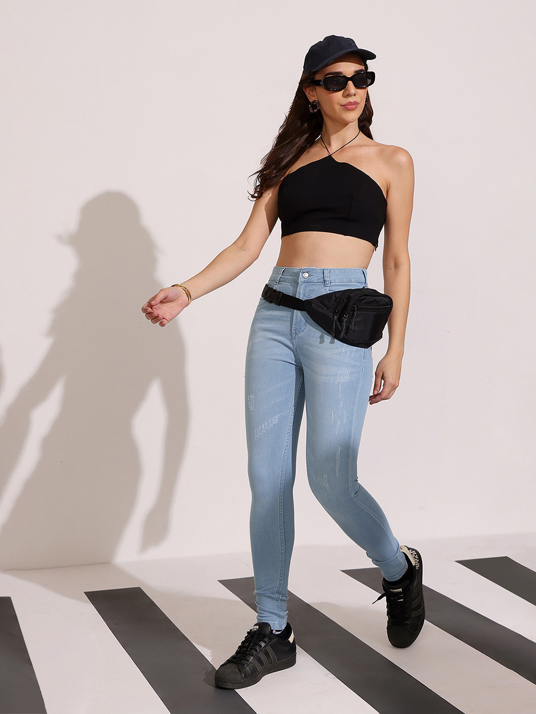 DOLCE CRUDO Hoshi Tama Women Skinny Fit High-Rise Heavy Fade Stretchable Jeans