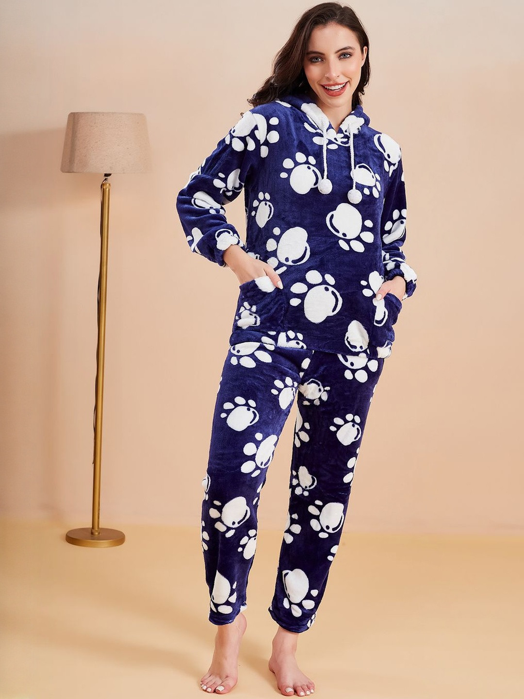 SECRETS BY ZEROKAATA Women Printed Winter Fleece Fur Hooded Night Suit