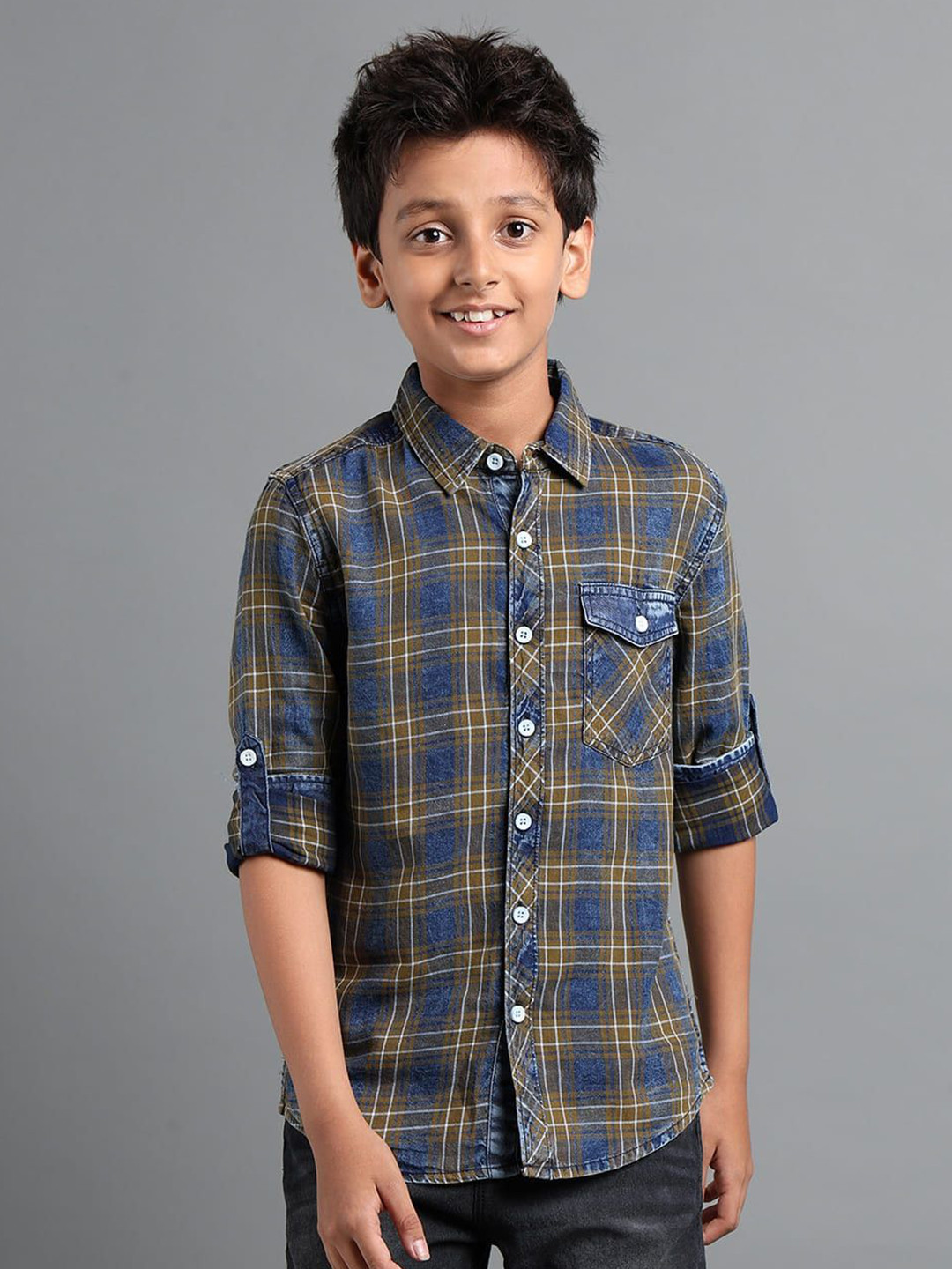 UNDER FOURTEEN ONLY Boys Comfort Fit Buffalo Checked Spread Collar Cotton Casual Shirt