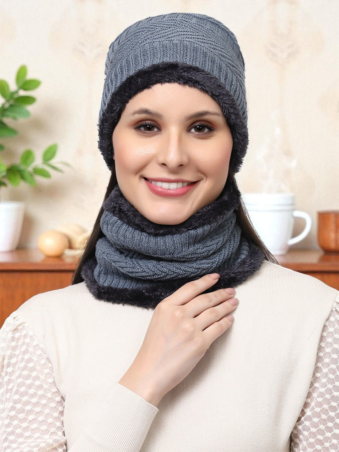 WEAVERS VILLA Women Self Design Beanie Fur Cap with Neck Warmer
