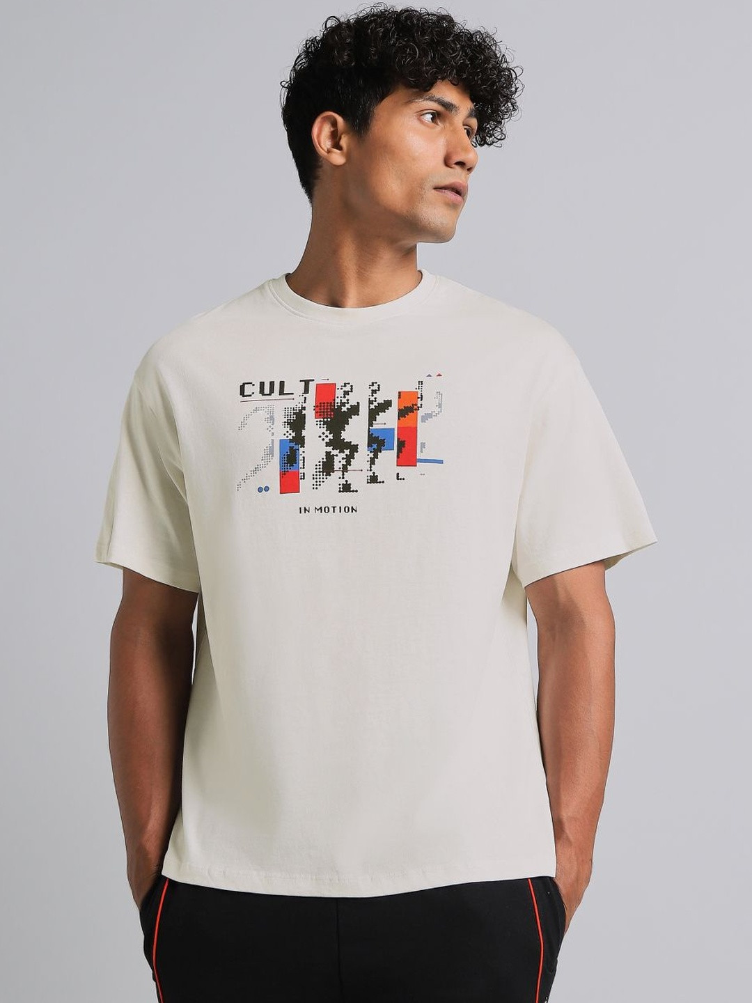 CULT Cult Men's Off White in Motion Graphic Relaxed Fit T-shirt