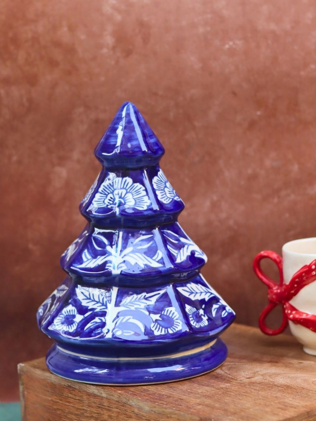 WEAVING HOMES Blue & White Printed Christmas Tree Showpiece-25.4 cm