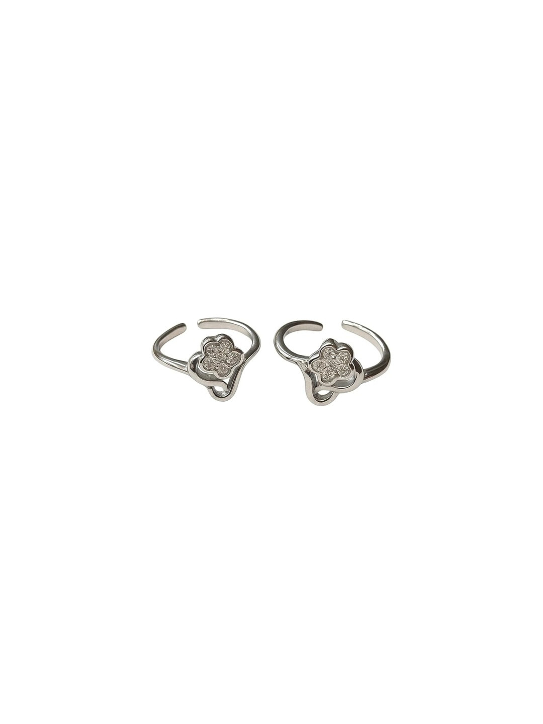 Darshraj Sterling Silver Floral Toe Ring