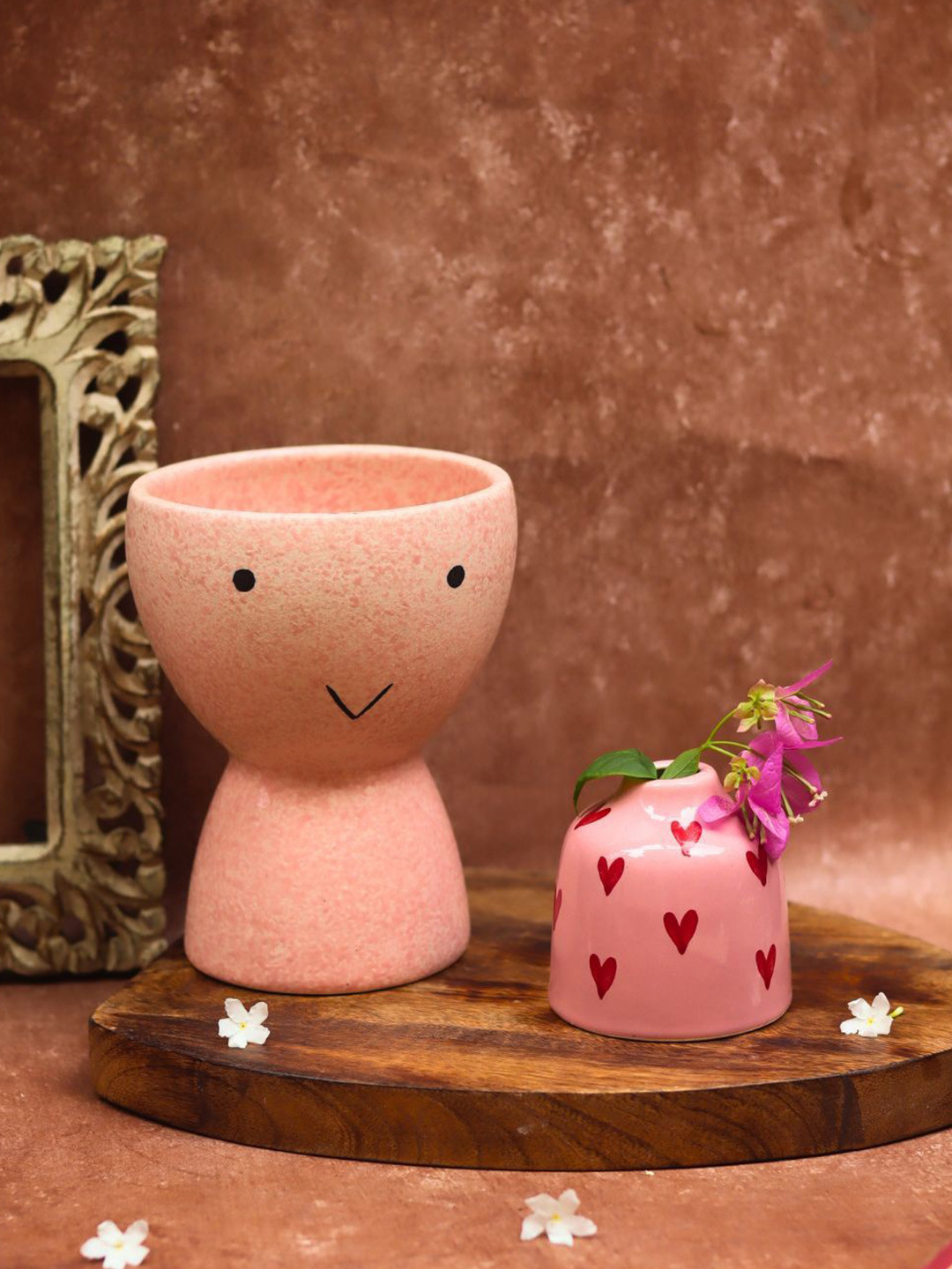 WEAVING HOMES Pink & Red 2 Pieces Printed Ceramic Smiley Face & Heart Bud Vases