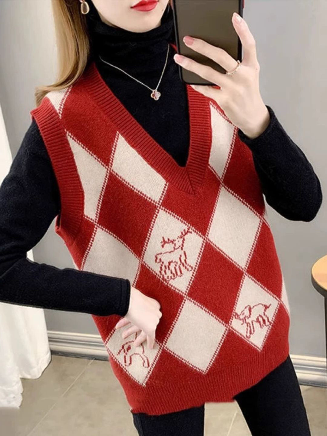 StyleCast Women Checked Pullover Sweater Vest