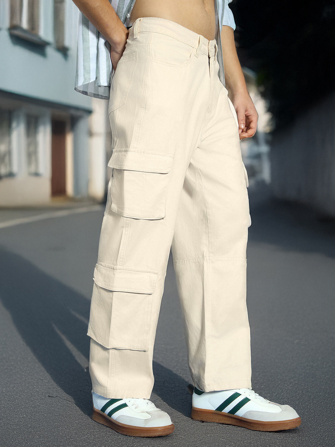 Urbano Fashion Chicargolos Men Straight Fit Stretchable Cargos Trousers with 8 Pockets