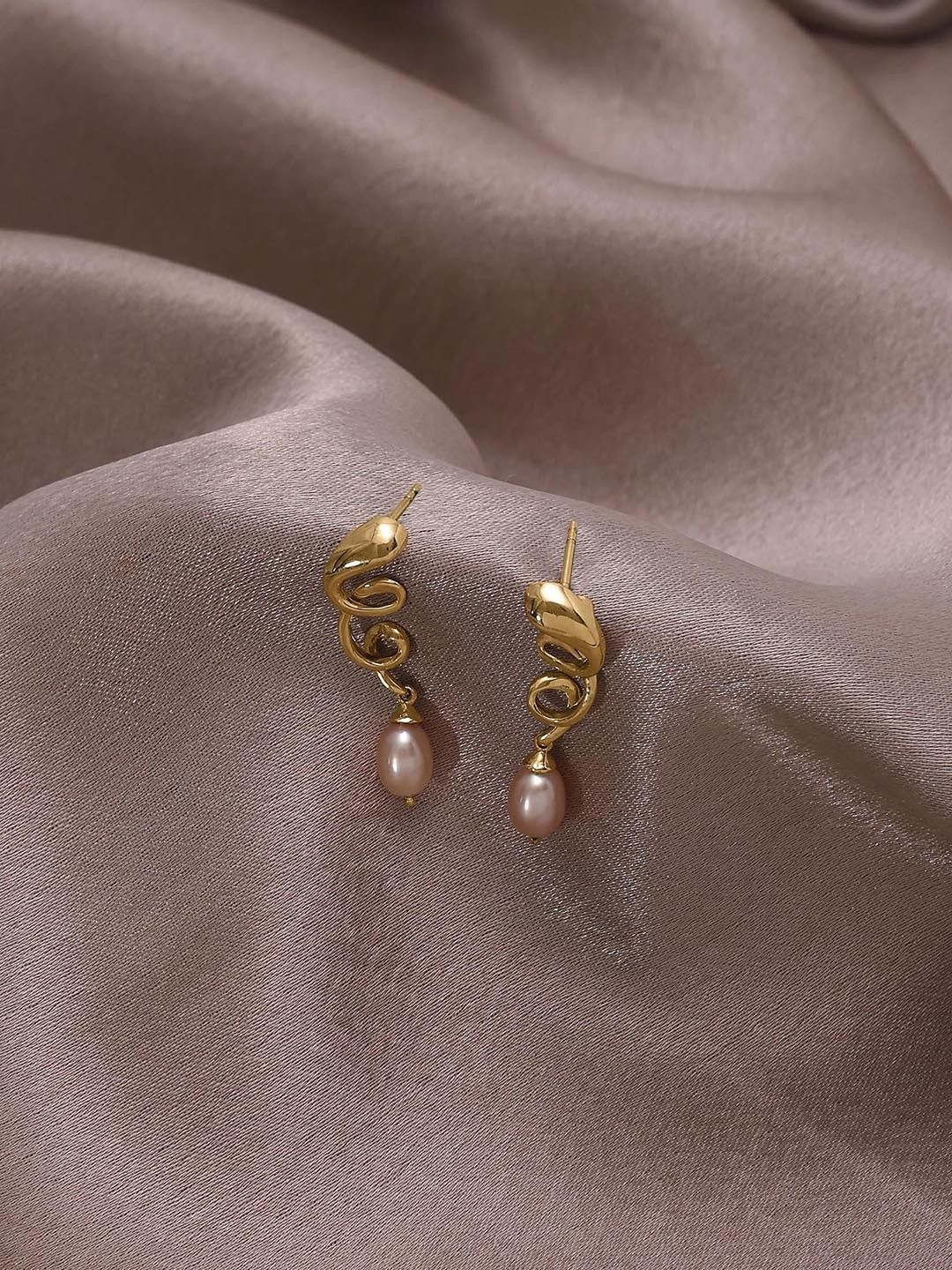 Mia By Tanishq Women 14 Kt Gold Vibe Curl Pearl Earrings