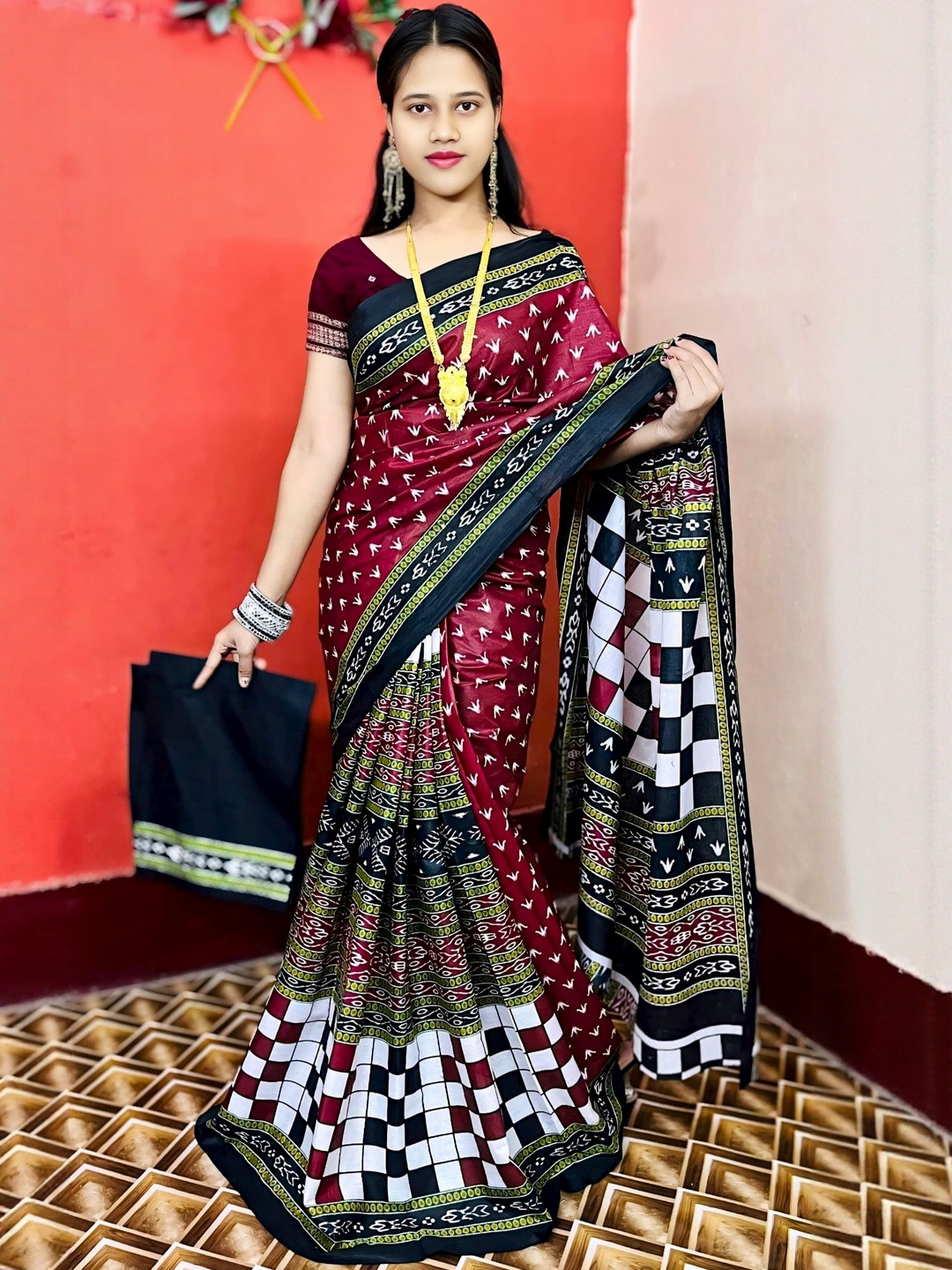 ARTFUL THREADS Woven Design Pure Cotton Handloom Sambalpuri Saree