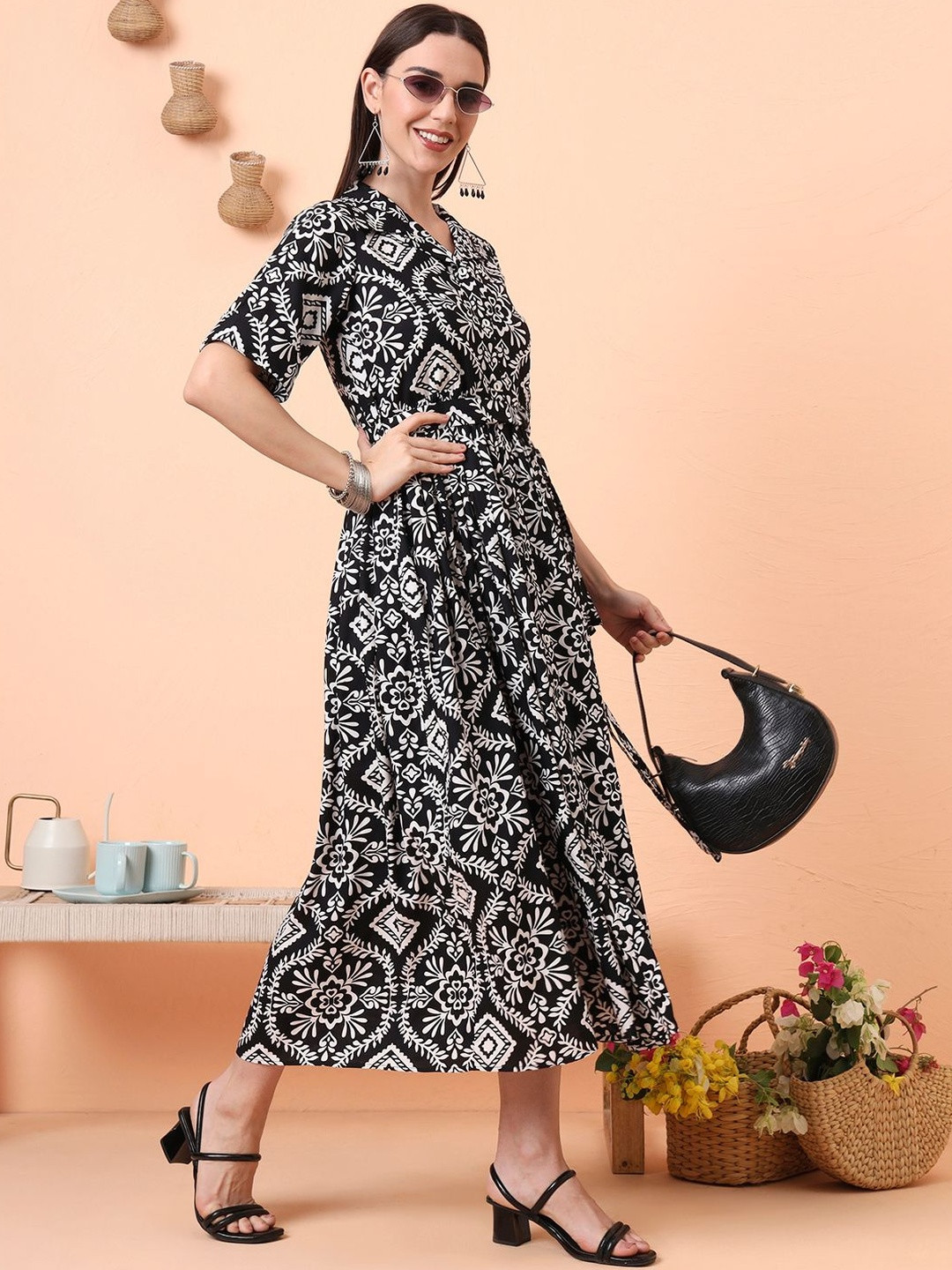 Tissu Women Printed Shirt Style Fit & Flared Waist Dress