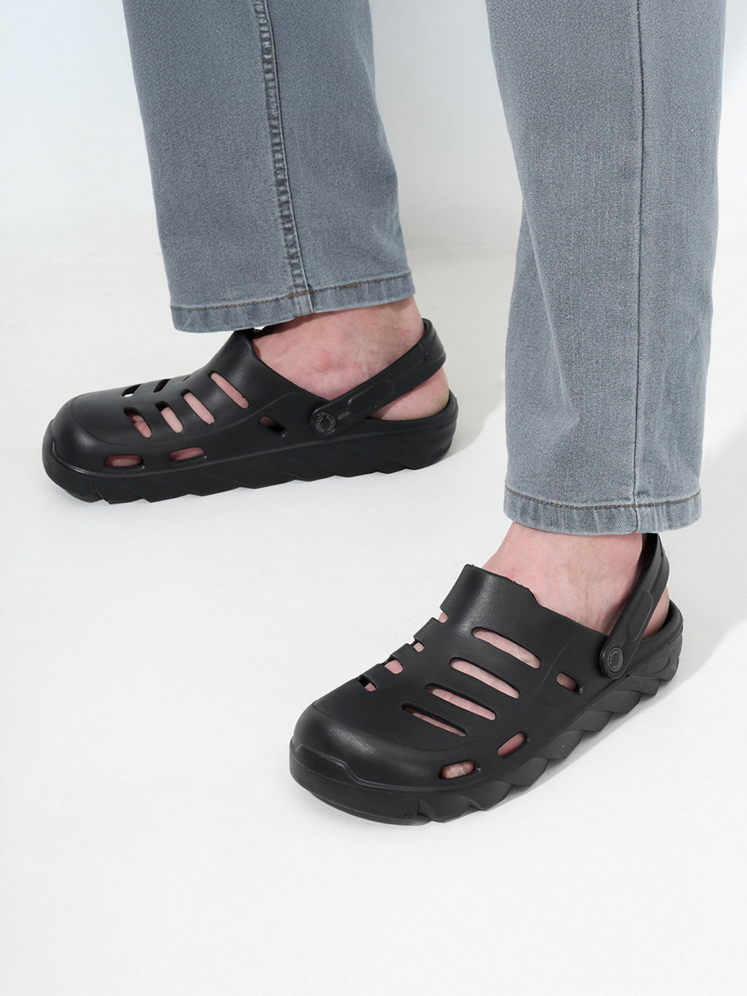 NoStrain Men Waterproof Clogs