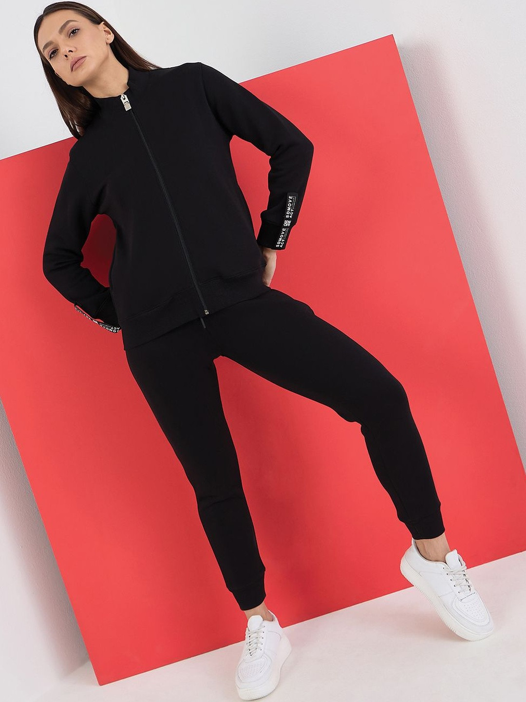 Sweet Dreams Women Crew Neck Long Sleeve Tracksuits