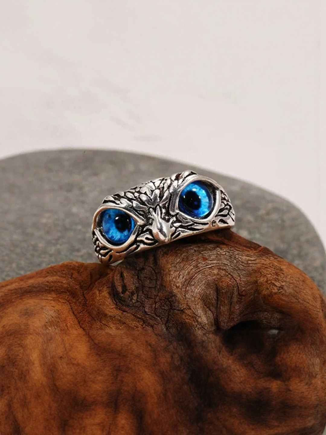 Teeragaj Unisex Owl Design Stainless Steel Stone-Studded Finger Ring