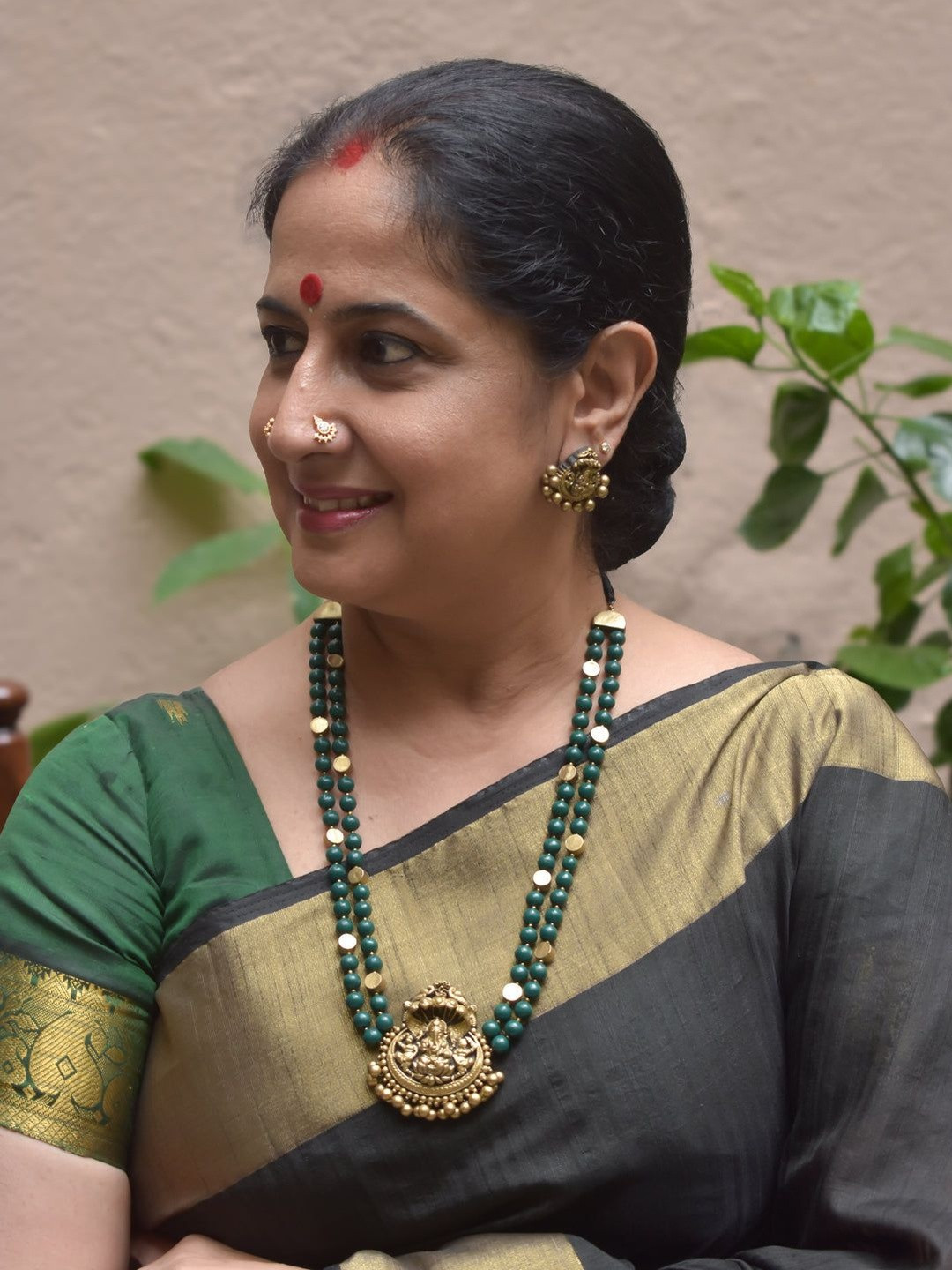 JUMKEY Artificial Beaded Minimalistc Vighneshvara Terracotta Ganesha Necklace And Earrings