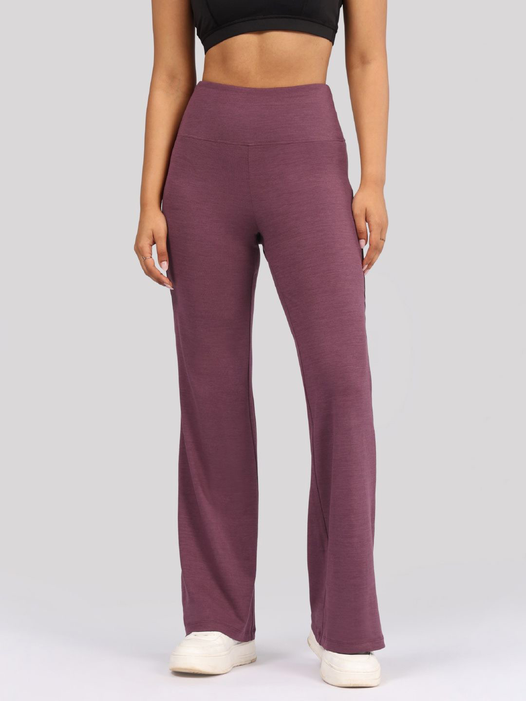 Blissclub AirMelt Flare Pants Lite - Regular Flared Silhouette