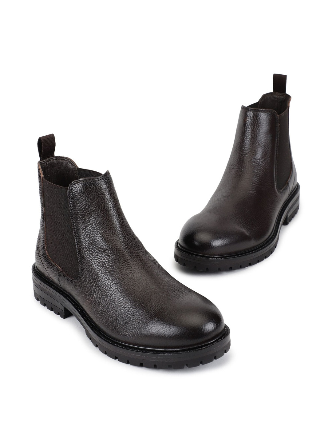 Woods Men Textured Round Toe Mid-Top Leather Regular Boots