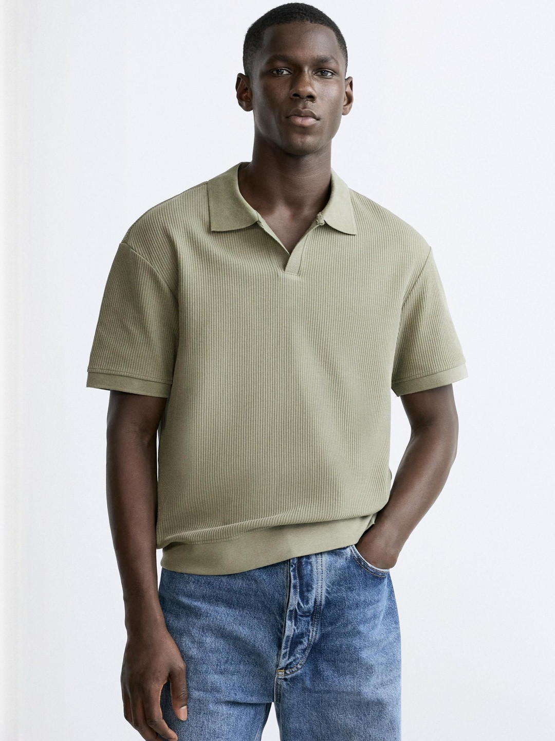 Alan Jones Men Polo Collar T-shirt