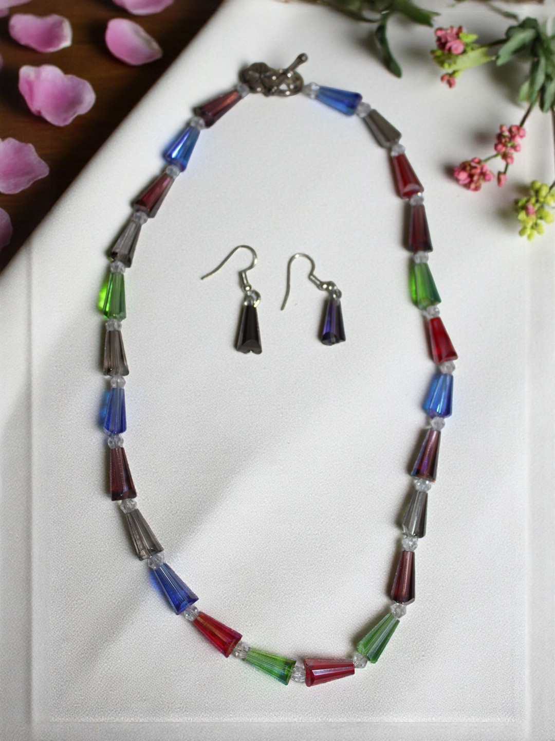 Jolly Faces Tower Shape Beaded Jewellery Set
