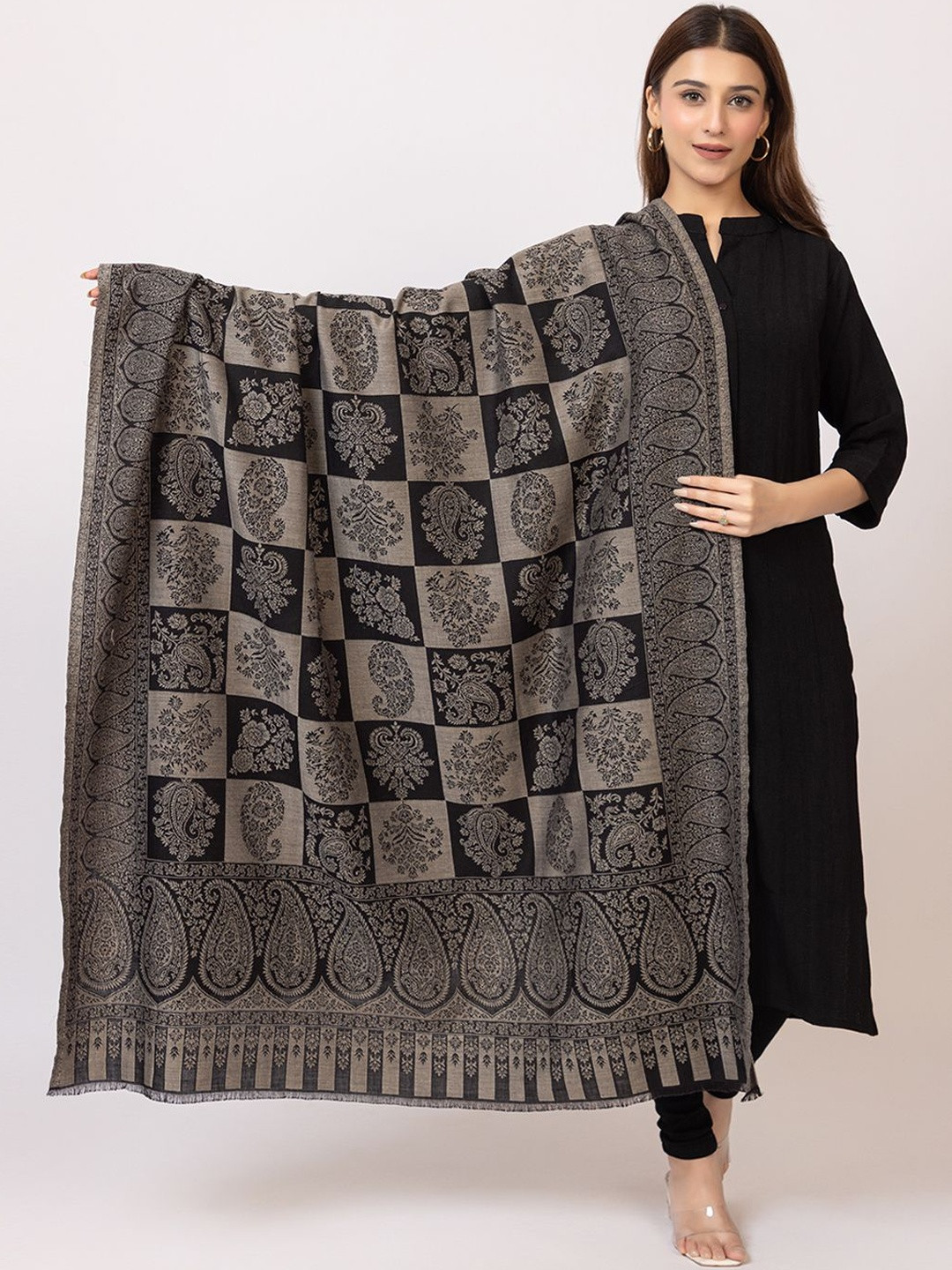 TILLAARI Paisley Woven Design Shawl