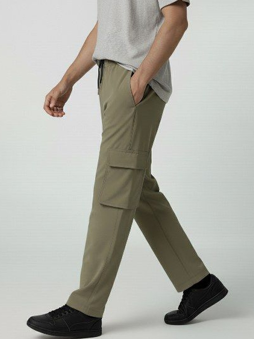 NEW LATEST Men Mid-Rise Cargo Track Pants