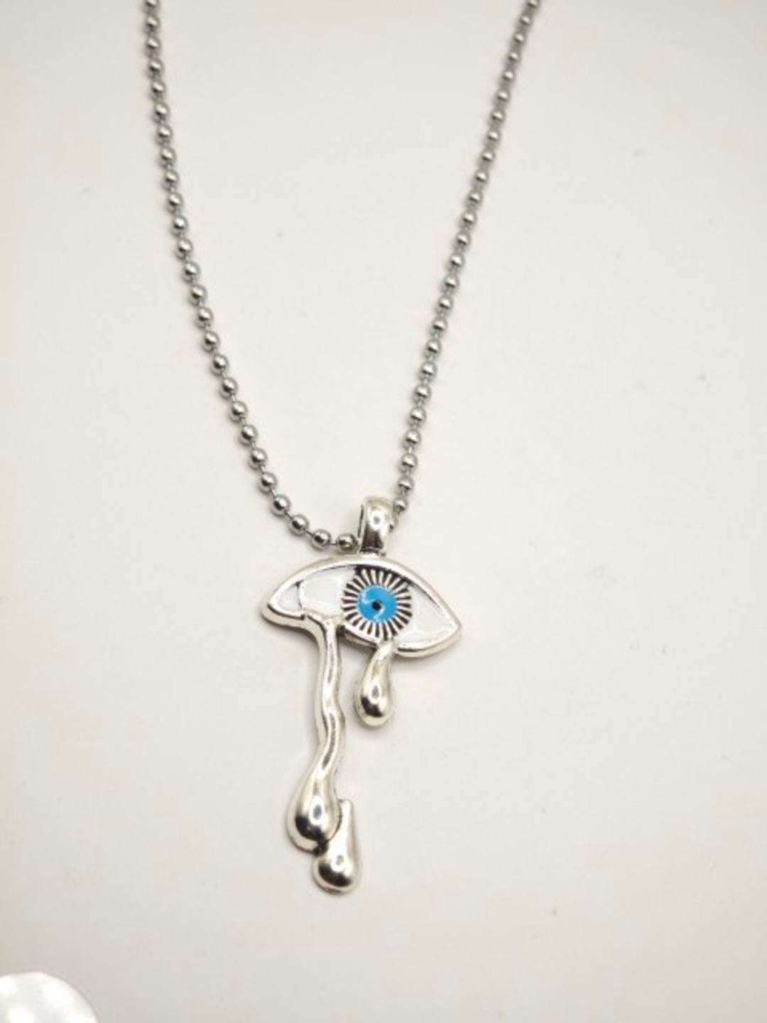 SAPRAA TRENDS Silver-Plated Eye Design Quirky Shaped Enamelled Pendant With Chain